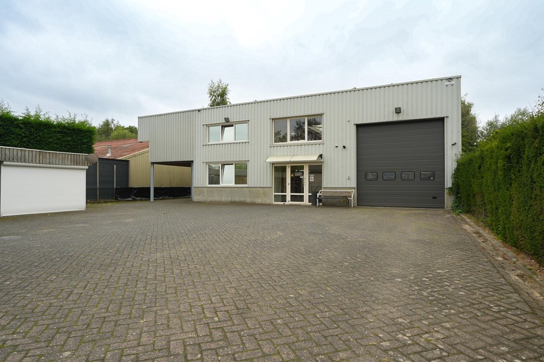 BedrijfsruimteaanDommelstraat 16<br/> inOss BedrijfsruimteaanDommelstraat 16<br/> inOss