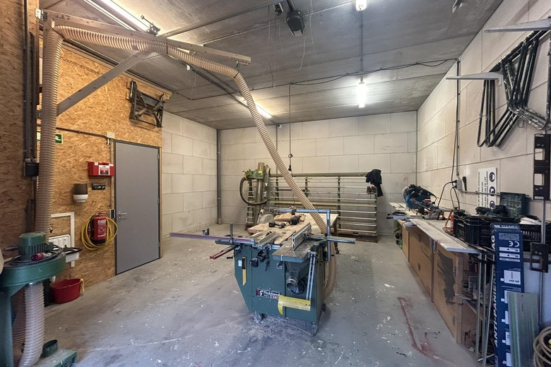 BedrijfsruimteaanHonderdland 346<br/> inMaasdijk