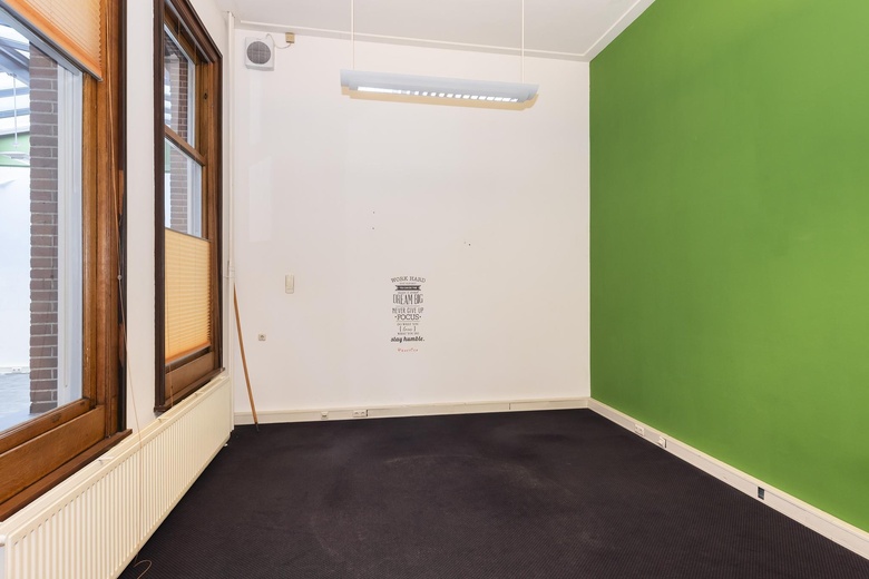 KantoorruimteaanWierdensestraat 25 - 27<br/> inAlmelo