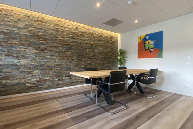 KantoorruimteaanIndustriestraat 6 D<br/> inHardinxveld-Giessendam KantoorruimteaanIndustriestraat 6 D<br/> inHardinxveld-Giessendam