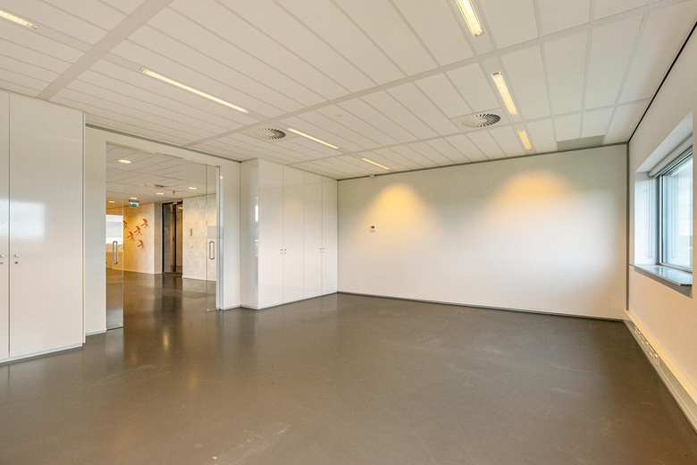 KantoorruimteaanHulsterweg 82<br/> inVenlo KantoorruimteaanHulsterweg 82<br/> inVenlo