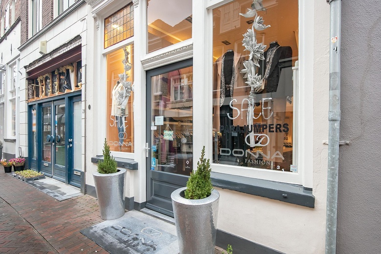 WinkelruimteaanSmedenstraat 31<br/> inDeventer WinkelruimteaanSmedenstraat 31<br/> inDeventer