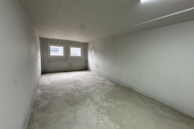 BedrijfsruimteaanTitaniumweg 182<br/> inAlphen aan den Rijn BedrijfsruimteaanTitaniumweg 182<br/> inAlphen aan den Rijn