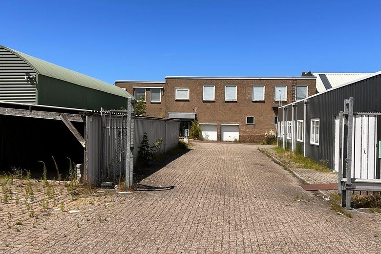 BedrijfsruimteaanBinnenhaven 28<br/> inEnschede BedrijfsruimteaanBinnenhaven 28<br/> inEnschede