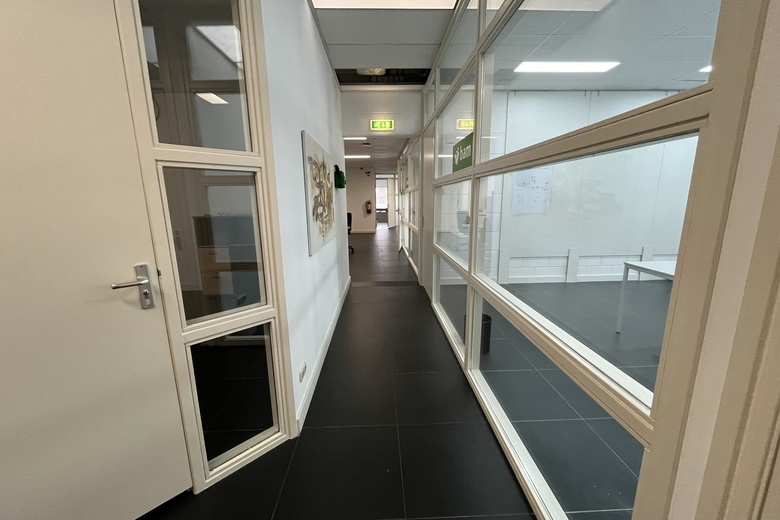 KantoorruimteaanOostwijk 1 B<br/> inUden KantoorruimteaanOostwijk 1 B<br/> inUden