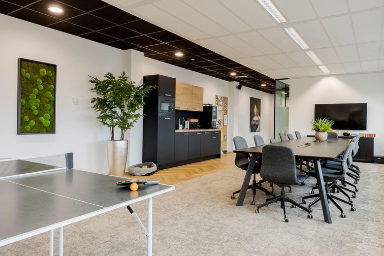 KantoorruimteaanZuiderzeelaan 15 - 25<br/> inZwolle KantoorruimteaanZuiderzeelaan 15 - 25<br/> inZwolle
