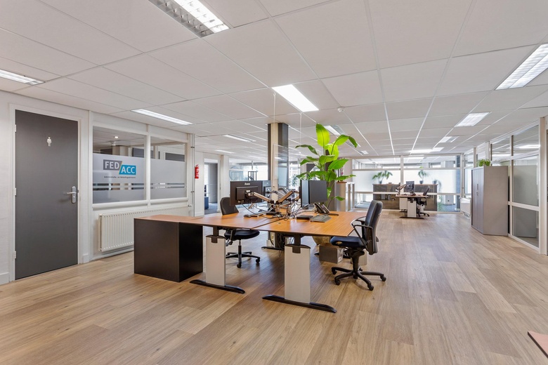 KantoorruimteaanBernard Leurinkstraat 31<br/> inLosser KantoorruimteaanBernard Leurinkstraat 31<br/> inLosser