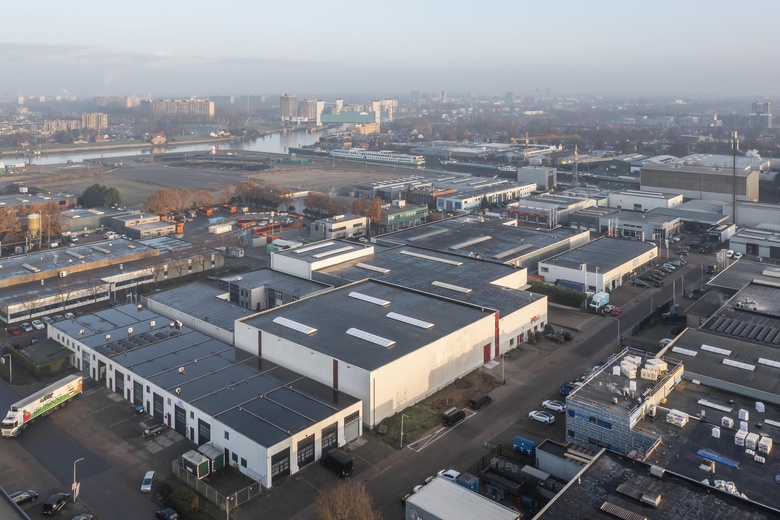 BedrijfsruimteaanVan Nassauweg 11<br/> inKrimpen aan den IJssel BedrijfsruimteaanVan Nassauweg 11<br/> inKrimpen aan den IJssel