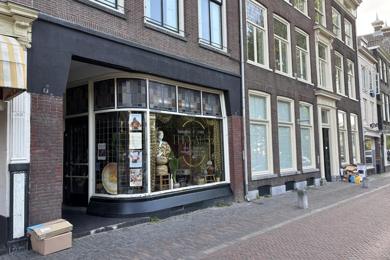 Bekijk foto 1 van Oudegracht 310 Bekijk foto 1 van Oudegracht 310