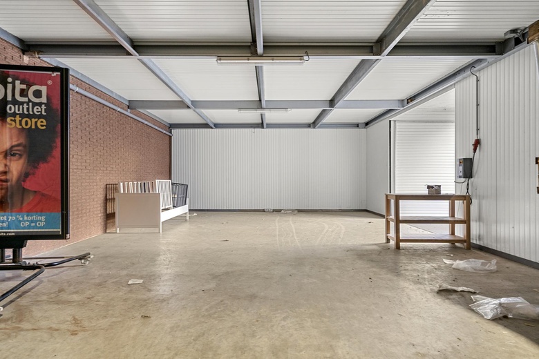 BedrijfsruimteaanIndustrieweg Oost 7<br/> inElst BedrijfsruimteaanIndustrieweg Oost 7<br/> inElst