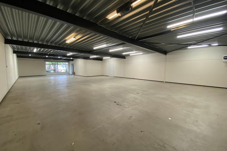 BedrijfsruimteaanVenbroekstraat 20<br/> inNieuwkuijk BedrijfsruimteaanVenbroekstraat 20<br/> inNieuwkuijk