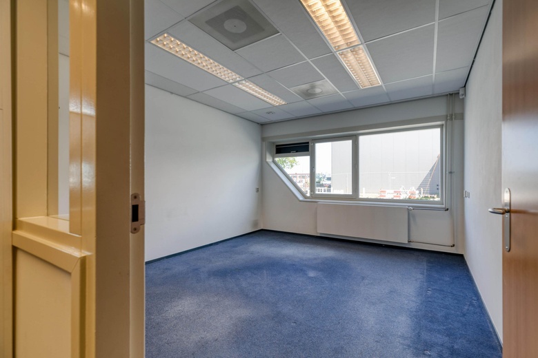 KantoorruimteaanAmbachtsweg 46<br/> inHuizen