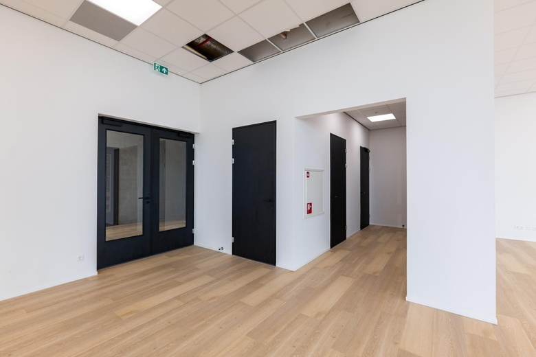 BedrijfsruimteaanVoltaweg 41<br/> inHellevoetsluis BedrijfsruimteaanVoltaweg 41<br/> inHellevoetsluis