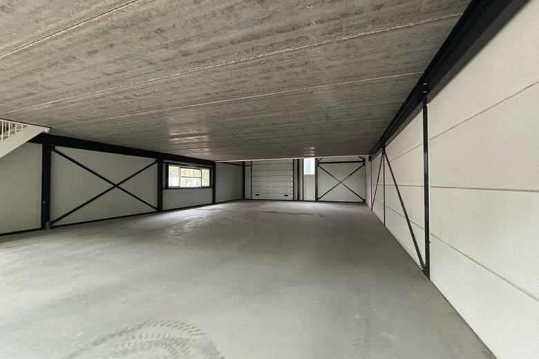 BedrijfsruimteaanRandweg 21 01<br/> inEmmeloord BedrijfsruimteaanRandweg 21 01<br/> inEmmeloord