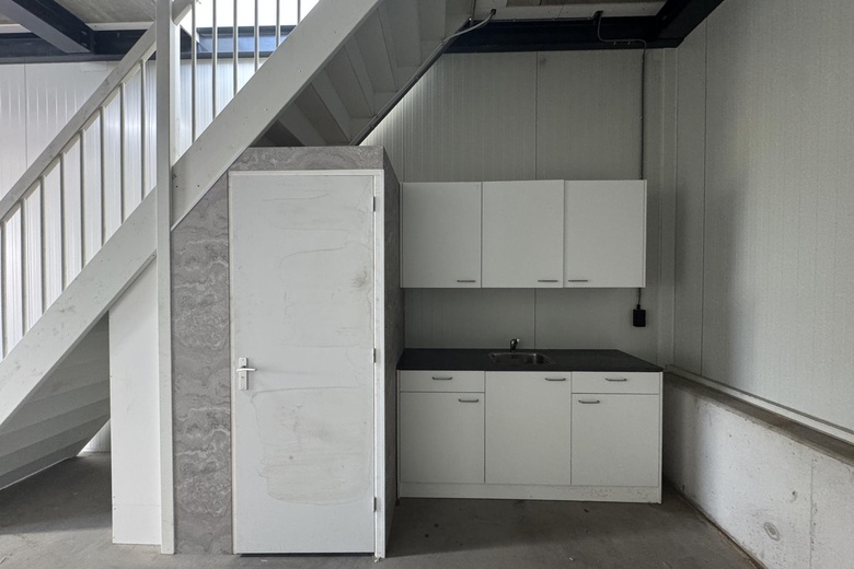 BedrijfsruimteaanEzingerweg 70 42<br/> inMeppel