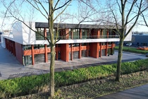 Bekijk foto 1 van eenheid 1 aan de Edisonstraat 22 D in Numansdorp