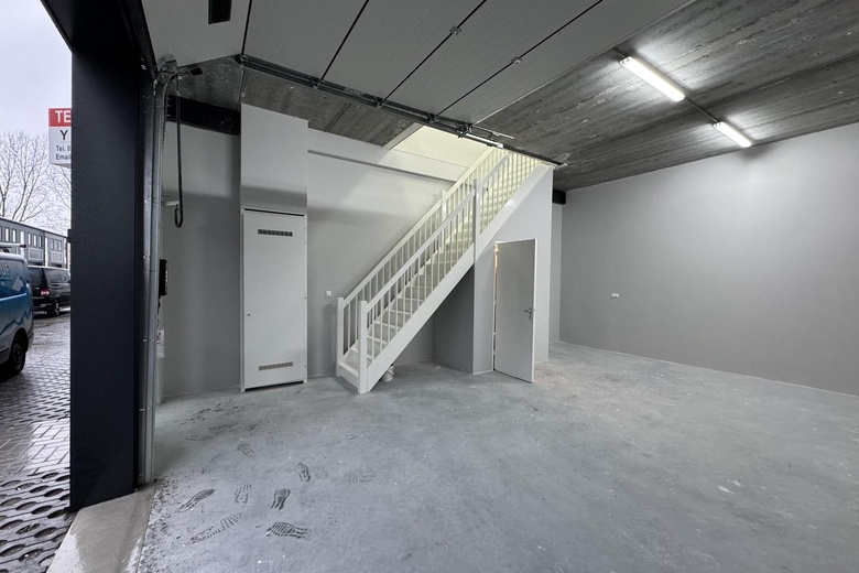 BedrijfsruimteaanRaasdorperweg 152 L<br/> inLijnden