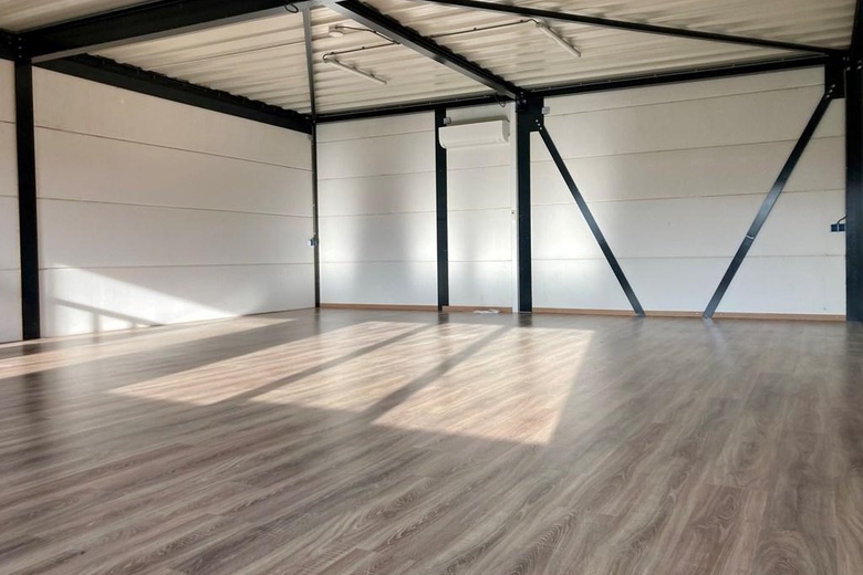 BedrijfsruimteaanLandauer 26<br/> inZeewolde