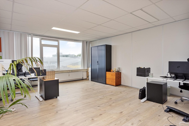 KantoorruimteaanIndustrieweg 33 - 40<br/> inIJsselstein KantoorruimteaanIndustrieweg 33 - 40<br/> inIJsselstein