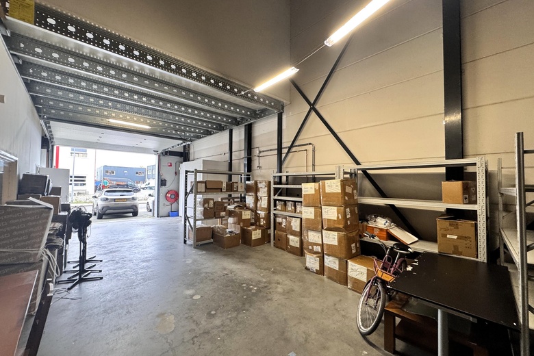 BedrijfsruimteaanEdvard Munchweg 17<br/> inAlmere