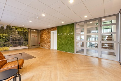 Bekijk foto 2 van Amalialaan 41