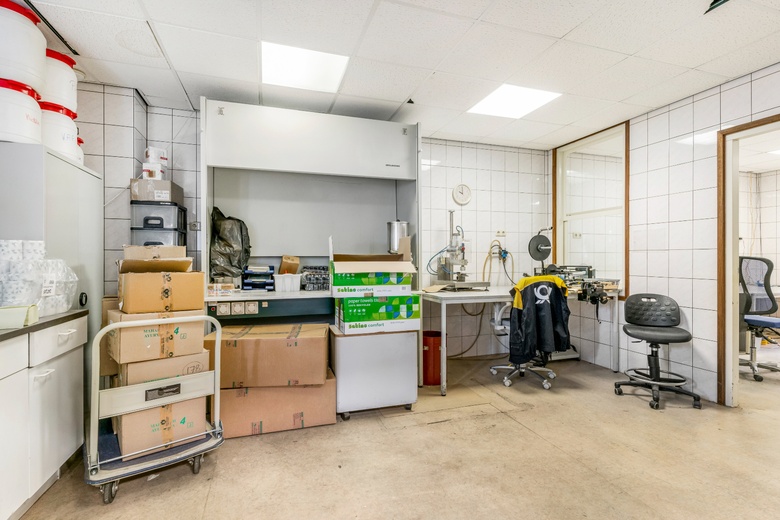 BedrijfsruimteaanVeldweg 33<br/> inHerkenbosch