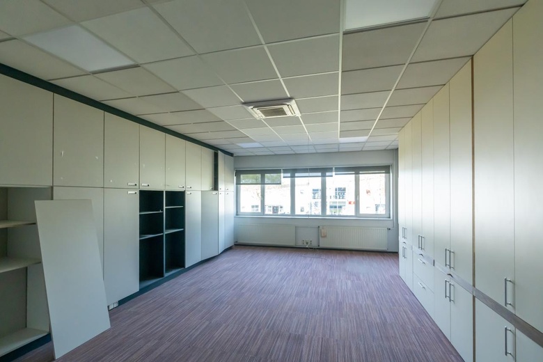 BedrijfsruimteaanLivingstoneweg 50<br/> inGoes BedrijfsruimteaanLivingstoneweg 50<br/> inGoes