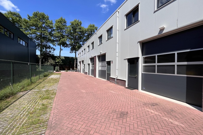 BedrijfsruimteaanDorresteinweg 70 09<br/> inSoest