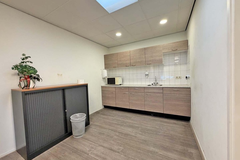 BedrijfsruimteaanIndustrieweg 20<br/> inSliedrecht