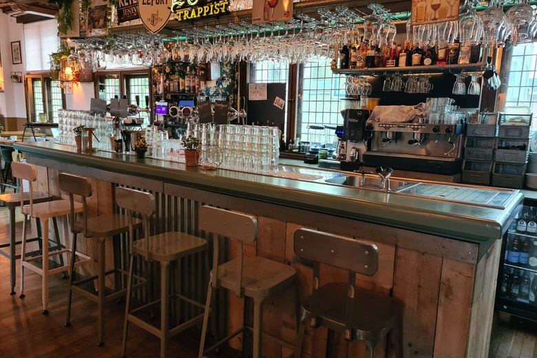 HorecaaanDorpsstraat 22<br/> inHalsteren