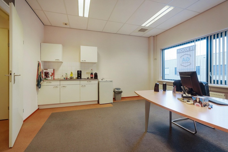 BedrijfsruimteaanLimmerick 86<br/> inAmsterdam