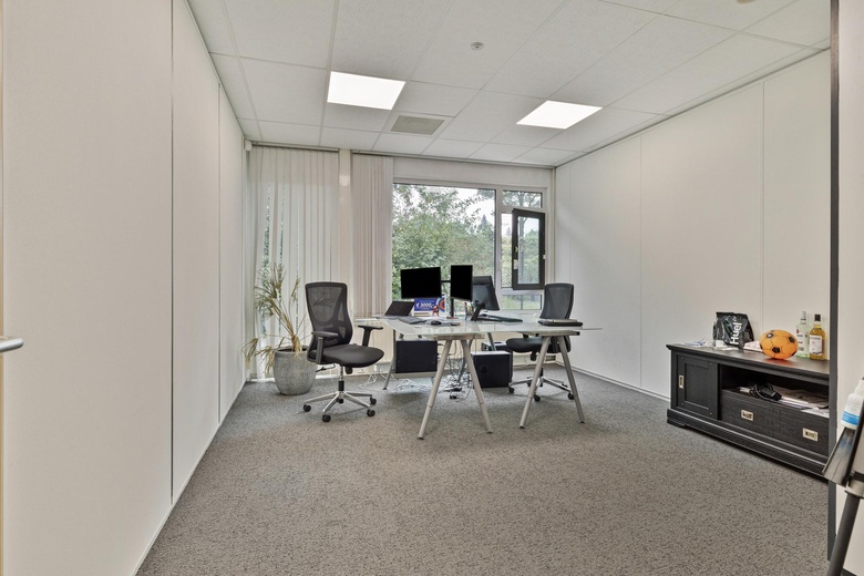 KantoorruimteaanBeitelstraat 2<br/> inHengelo KantoorruimteaanBeitelstraat 2<br/> inHengelo