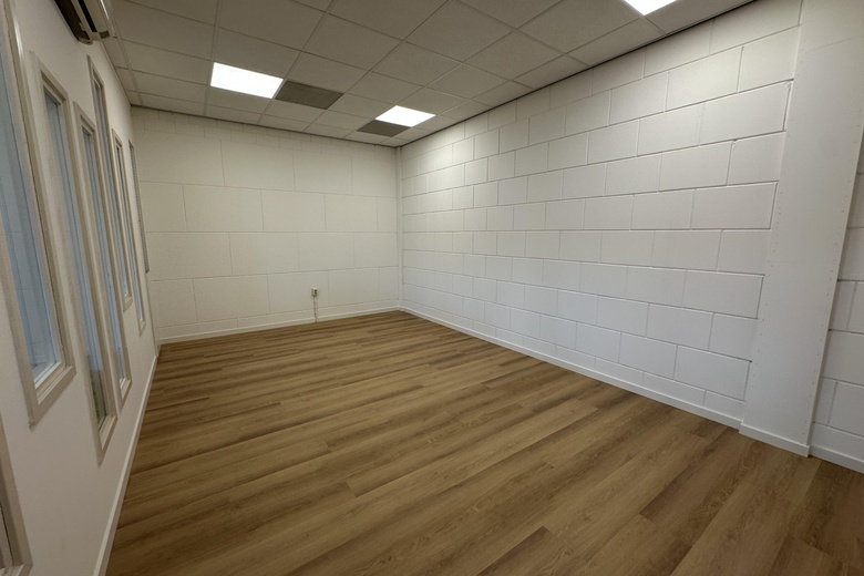 KantoorruimteaanDe Stuwdam 25<br/> inAmersfoort KantoorruimteaanDe Stuwdam 25<br/> inAmersfoort