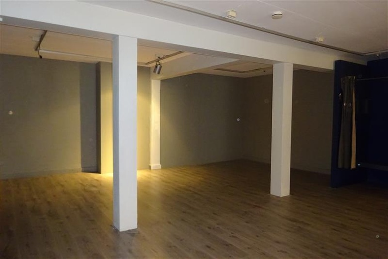 WinkelruimteaanHamstraat 25 A<br/> inRoermond WinkelruimteaanHamstraat 25 A<br/> inRoermond