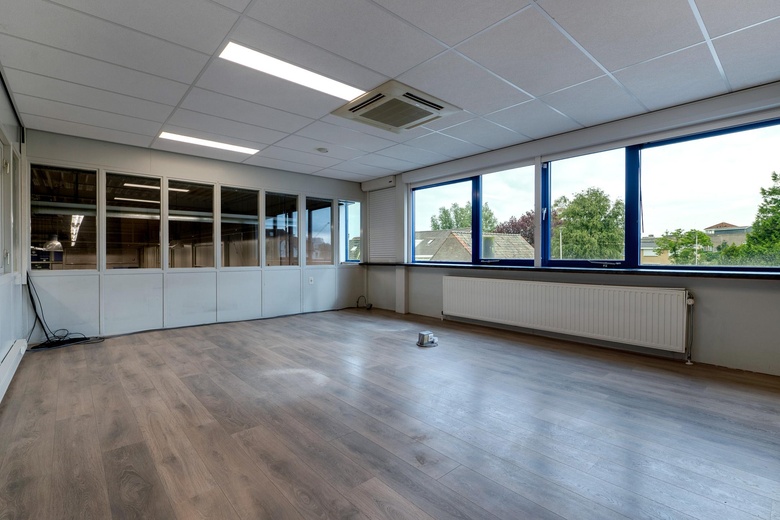 BedrijfsruimteaanZeelandweg-Oost 1<br/> inSteenbergen BedrijfsruimteaanZeelandweg-Oost 1<br/> inSteenbergen