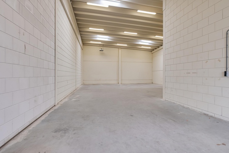 BedrijfsruimteaanRijnstraat 9 E<br/> inOss