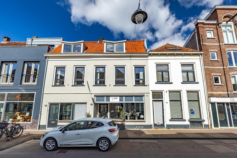 Bekijk foto 1 van Spittaalstraat 85 Bekijk foto 1 van Spittaalstraat 85