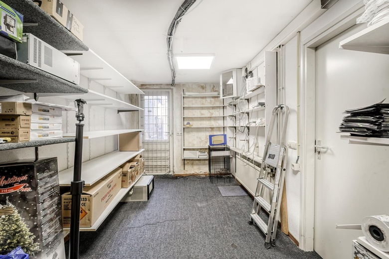 WinkelruimteaanKoestraat 26<br/> inRijnsburg WinkelruimteaanKoestraat 26<br/> inRijnsburg