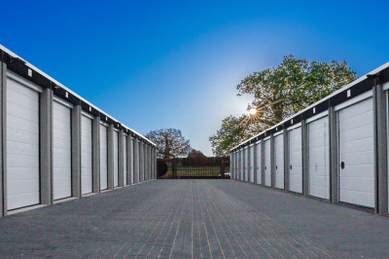 BedrijfsruimteaanProf. Zeemanweg 6<br/> inWaalwijk BedrijfsruimteaanProf. Zeemanweg 6<br/> inWaalwijk