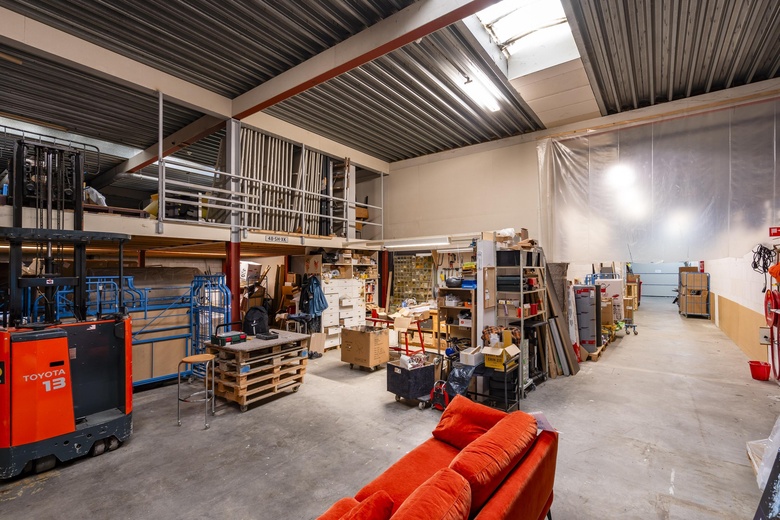 BedrijfsruimteaanAmbachtsweg 3<br/> inKatwijk
