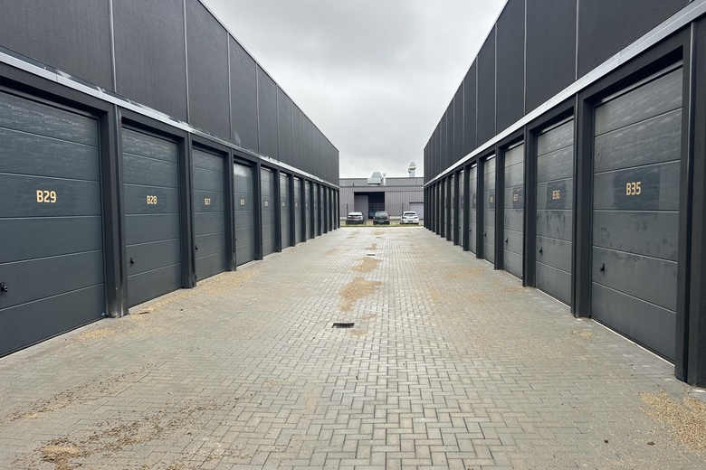Bedrijfsruimteaanvan Vlissingenstraat 59<br/> inAssen Bedrijfsruimteaanvan Vlissingenstraat 59<br/> inAssen