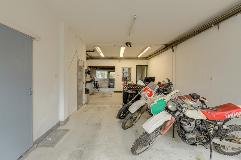 BedrijfsruimteaanHoge Steenweg 75<br/> inBreda BedrijfsruimteaanHoge Steenweg 75<br/> inBreda