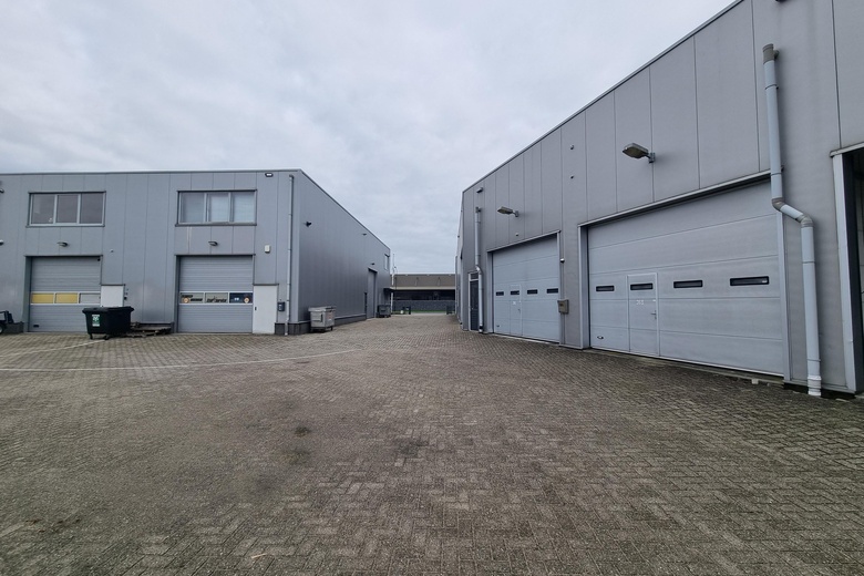 BedrijfsruimteaanTransportstraat 38 a<br/> inGiessen BedrijfsruimteaanTransportstraat 38 a<br/> inGiessen