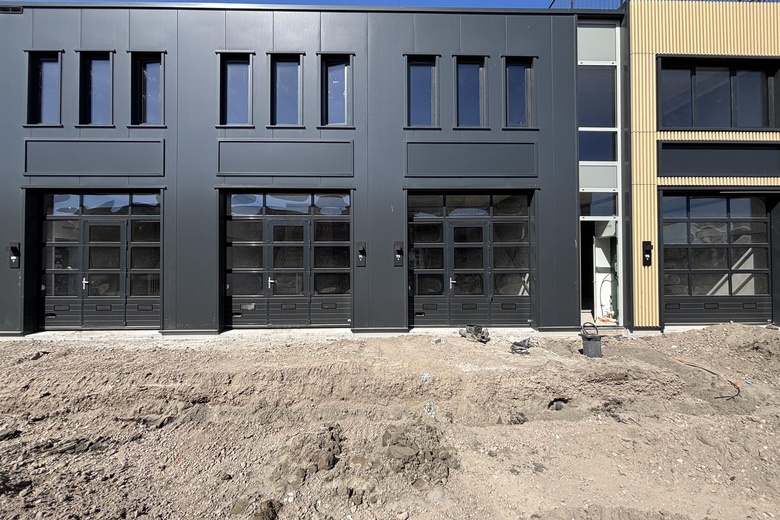 Bekijk foto 1 van Afmijnstraat 71 Bekijk foto 1 van Afmijnstraat 71