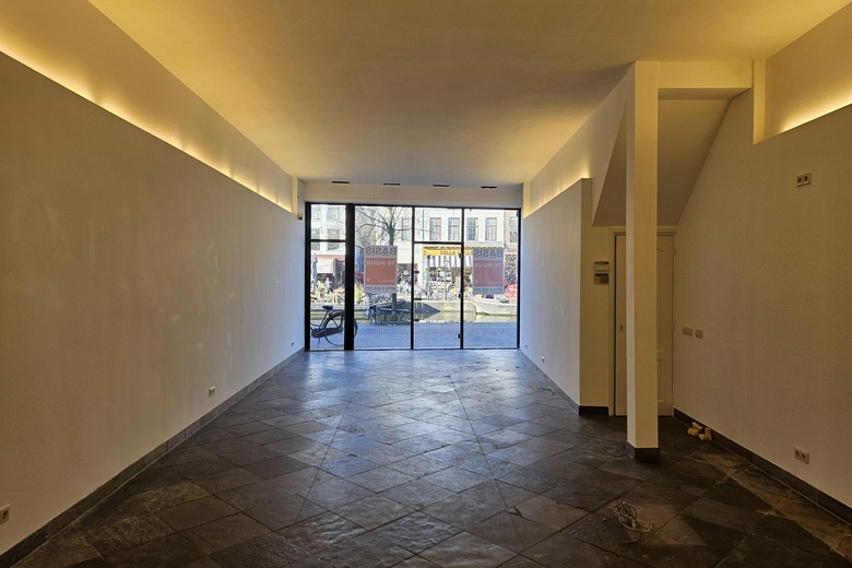 WinkelruimteaanNieuwe Rijn 33<br/> inLeiden