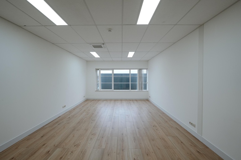 KantoorruimteaanOostwijk 1 B<br/> inUden