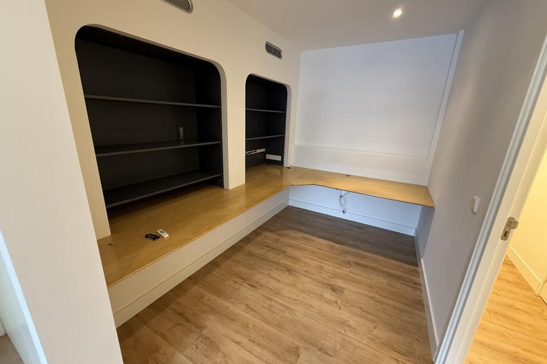 KantoorruimteaanBloemkwekersstraat 72 A<br/> inRotterdam