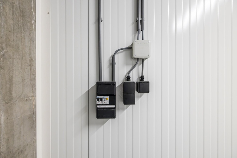 BedrijfsruimteaanIndustrieweg 69 99<br/> inBerkel en Rodenrijs