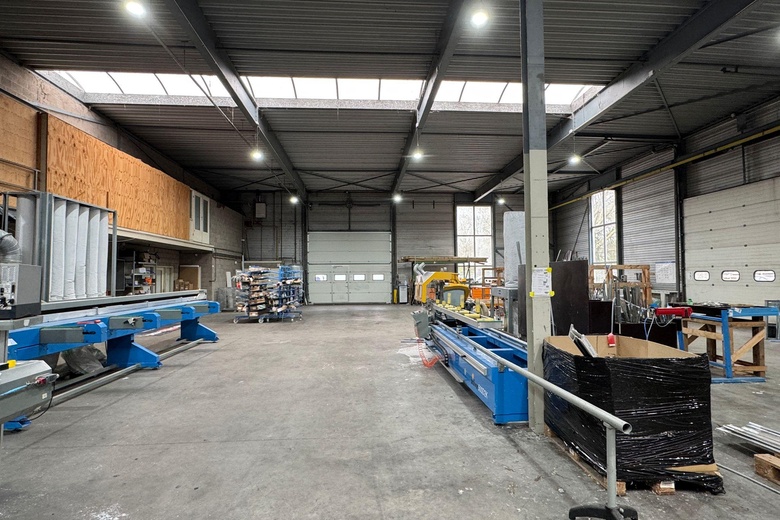 BedrijfsruimteaanDe Beverspijken 15 B<br/> inDen Bosch BedrijfsruimteaanDe Beverspijken 15 B<br/> inDen Bosch