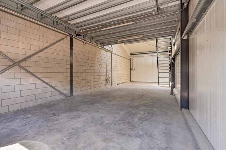 BedrijfsruimteaanDe Haal 117<br/> inOostzaan